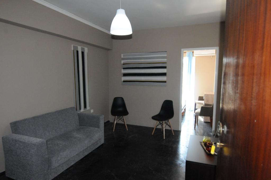 Kinetta Apartments Agioi Apostoloi  Bagian luar foto