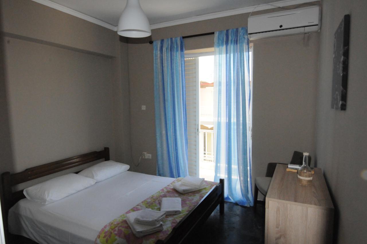 Kinetta Apartments Agioi Apostoloi  Bagian luar foto