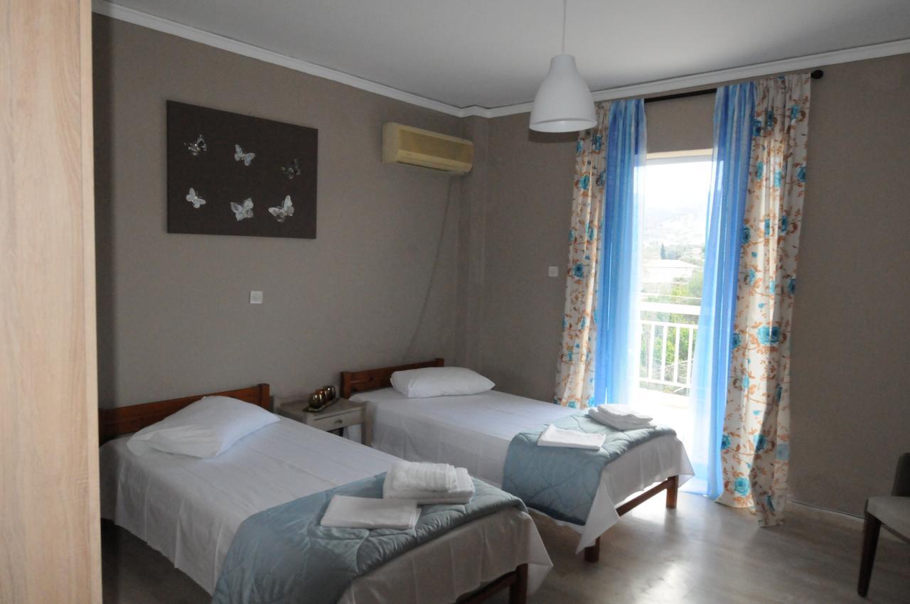 Kinetta Apartments Agioi Apostoloi  Bagian luar foto