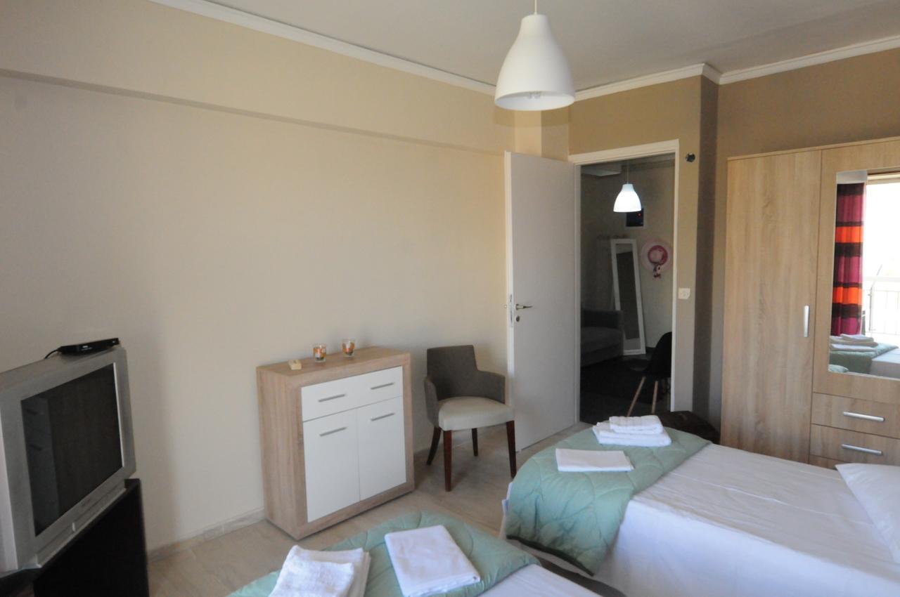 Kinetta Apartments Agioi Apostoloi  Bagian luar foto
