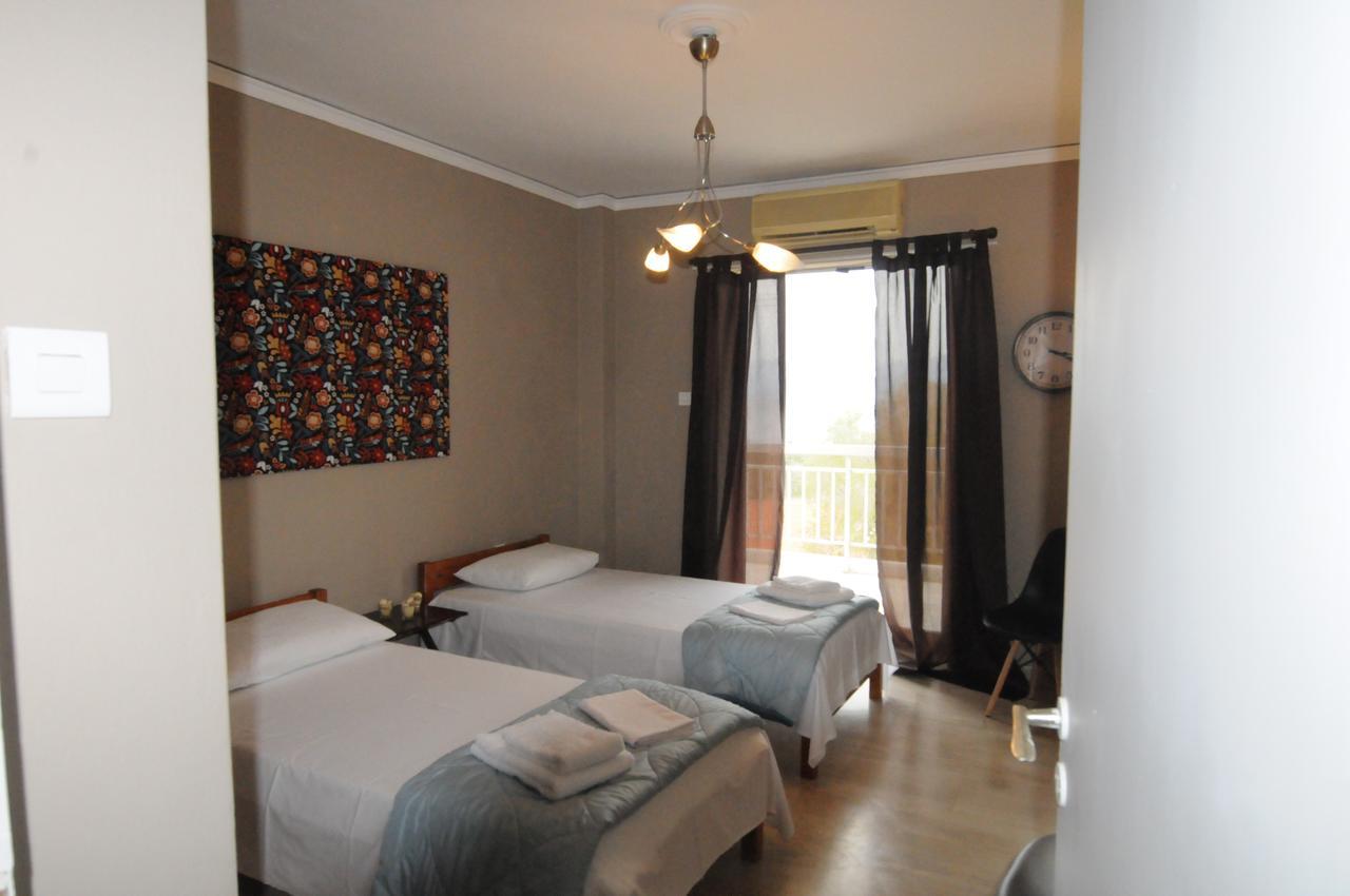 Kinetta Apartments Agioi Apostoloi  Bagian luar foto